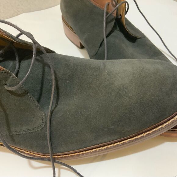 Cole Haan Cambridge Men’s 13 Chukka ankle Boots C23685- VGUC main image 4